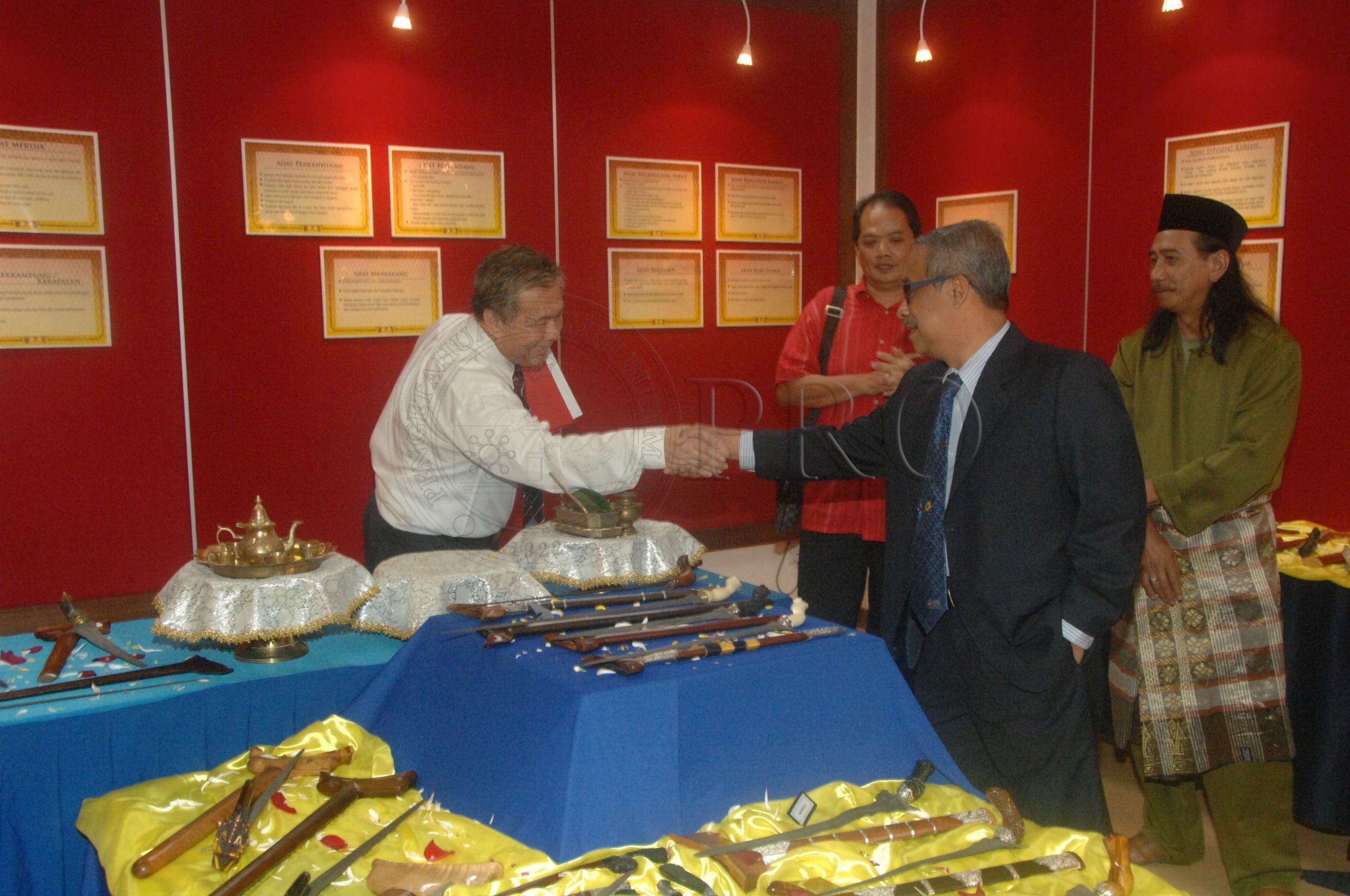 PRO 14 33 WACANA FBA 0012